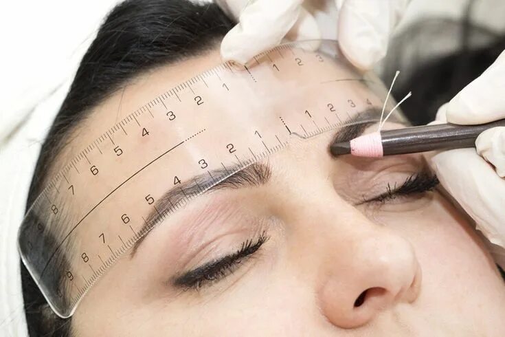 Разметка бровей для перманентного макияжа видео What is Eyebrow Microblading? - Microblading Hub Microblading eyebrows, Microbla