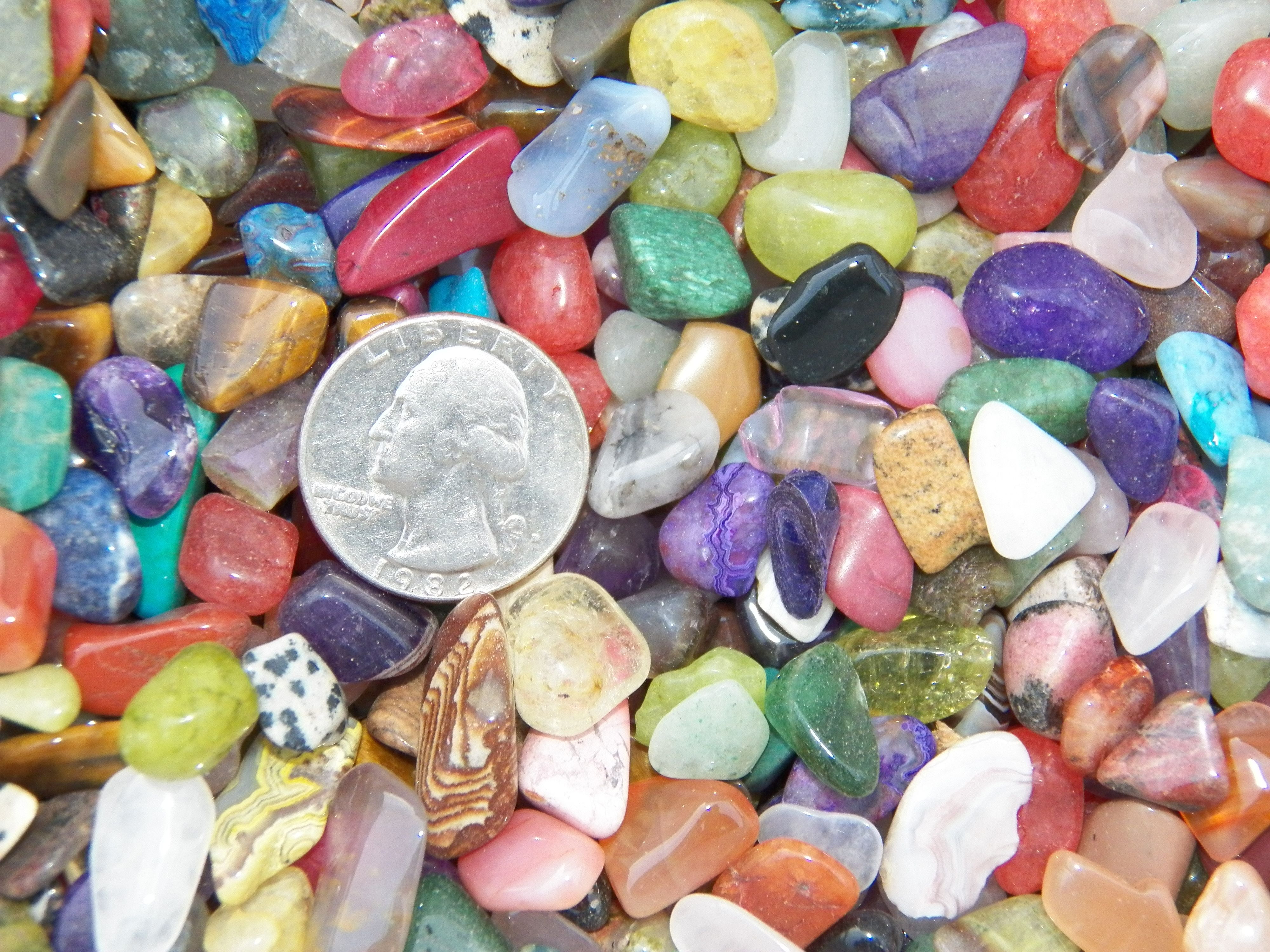 Разноцветные камни фото Polished Mix Gemstones Extra Small (Size #2) - 1 LB Gemstones, Tumbled gemstones