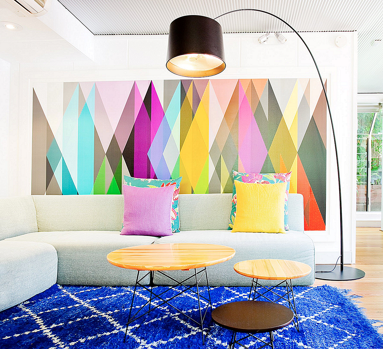 Разноцветные стены в интерьере ★ ★ ★ 25 Sunshine Today's Geometric Wall ★ ★ ★ Living room design decor, Living 