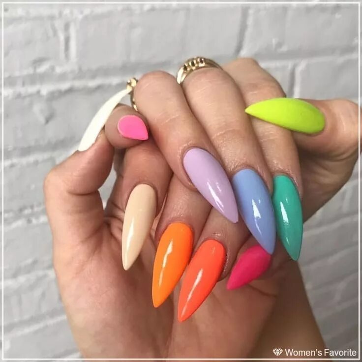 Разноцветный маникюр 2024 на миндаль Радужный маникюр #Nails_WF #nails #маникюр #colors #rainbow #rainbownails #manic