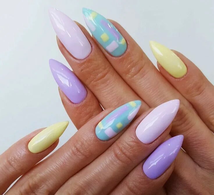 Разноцветный маникюр миндаль @pelikh ideas nails Colorful nail designs, Summer nails colors designs, Nail art