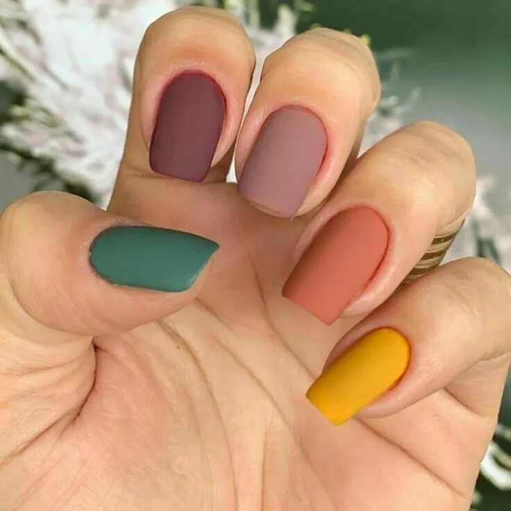 Разноцветный маникюр сочетание цветов Pin by Samantha Vazquez on Nailed it! Multicolored nails, Gel nails, Pretty nail