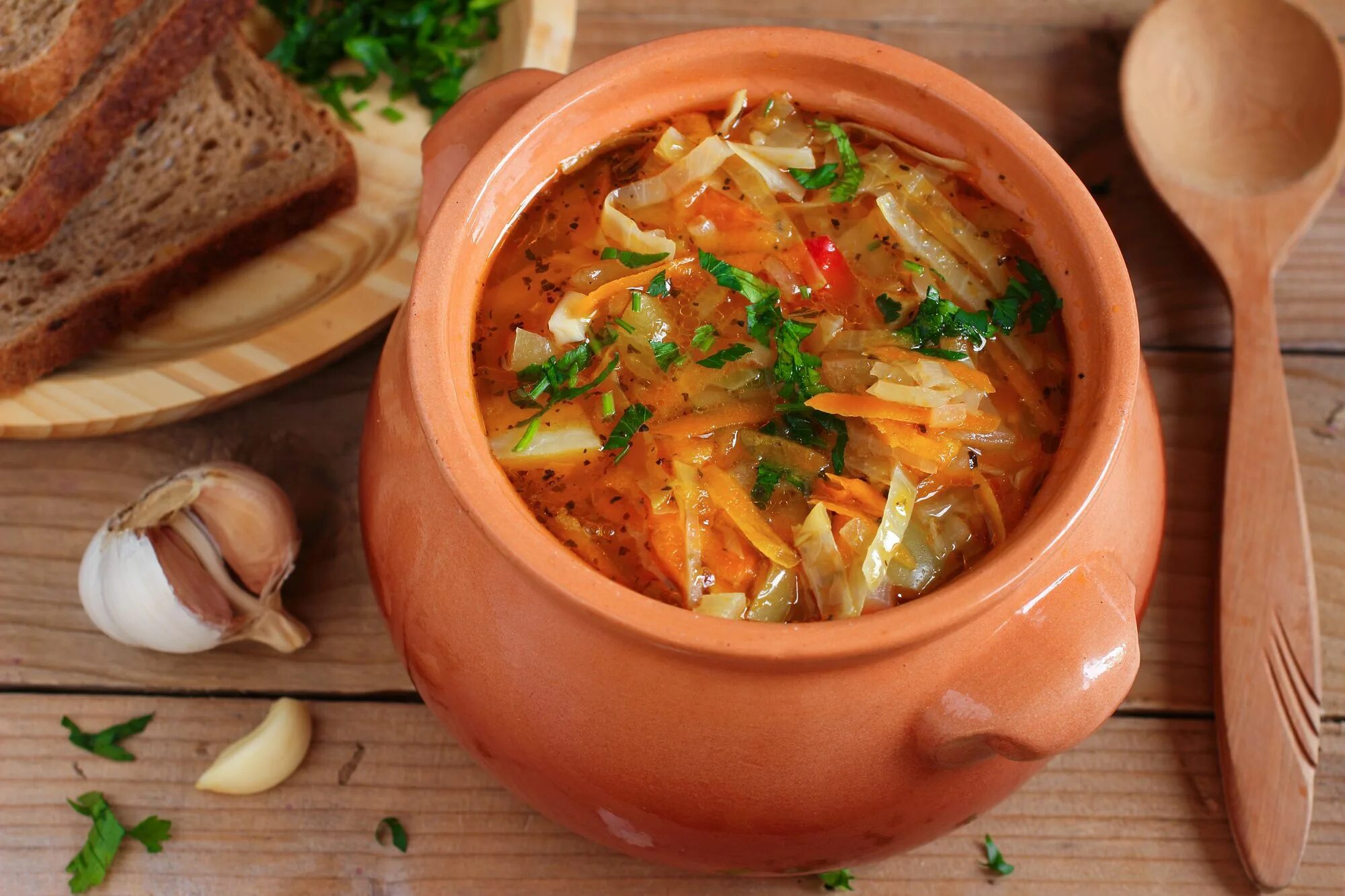 Разновидность супов русской кухни рецепты с фото Shchi - The favorite cabbage soup of Russians - Russian food