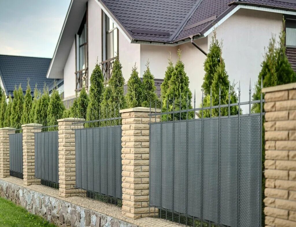 Разновидность заборов фото Zaborlehnd, fences and barriers, Brest, vulica Hierojaŭ Abarony Bresckaj Krepasc