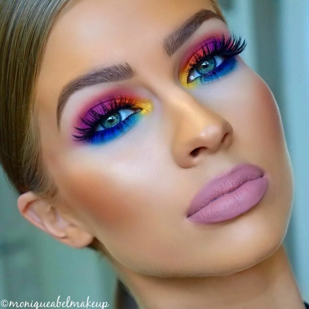 Разные макияжи See this Instagram photo by @moniqueabelmakeup * 1,840 likes Bright eye makeup, 