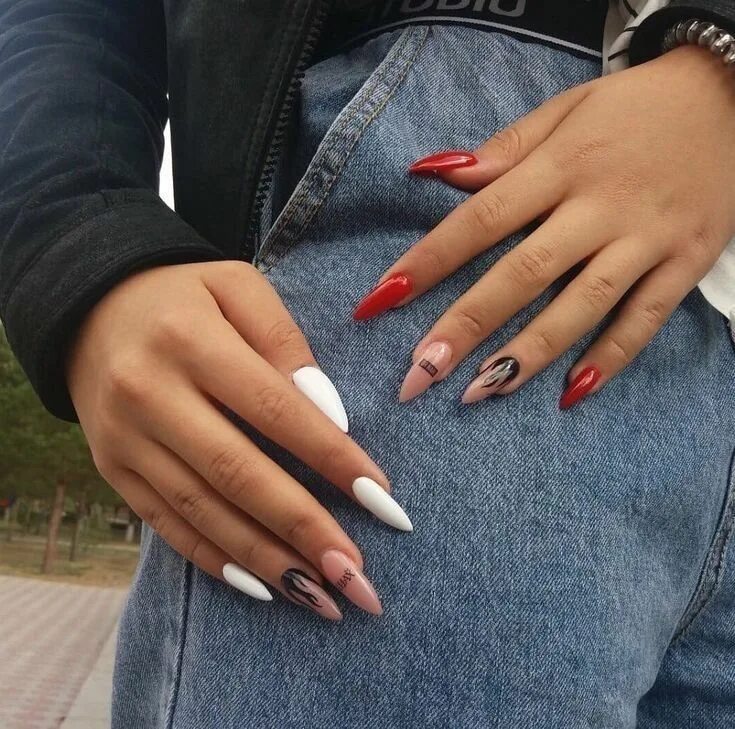 Разные ногти на руках дизайн Pin on Миндаль Pointy nails, Edgy nails, Manicure