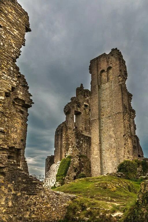 Развалины замка фото Architecture - 8DCPhotography Corfe castle, Castle ruins, Ruins