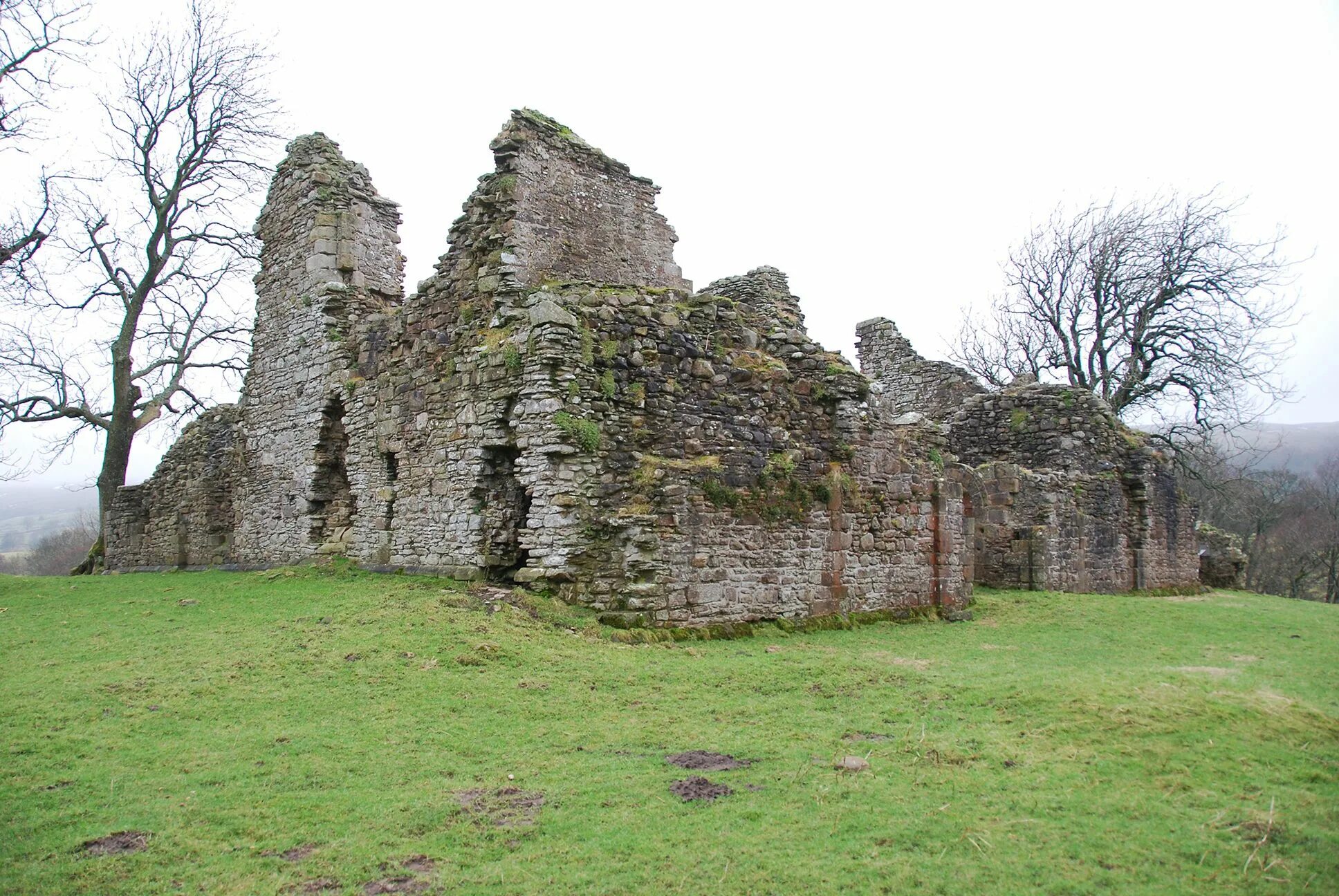 Развалины замка фото Great Castles - Gallery - Pendragon Castle - Cumbria England Cumbria, Castle, En