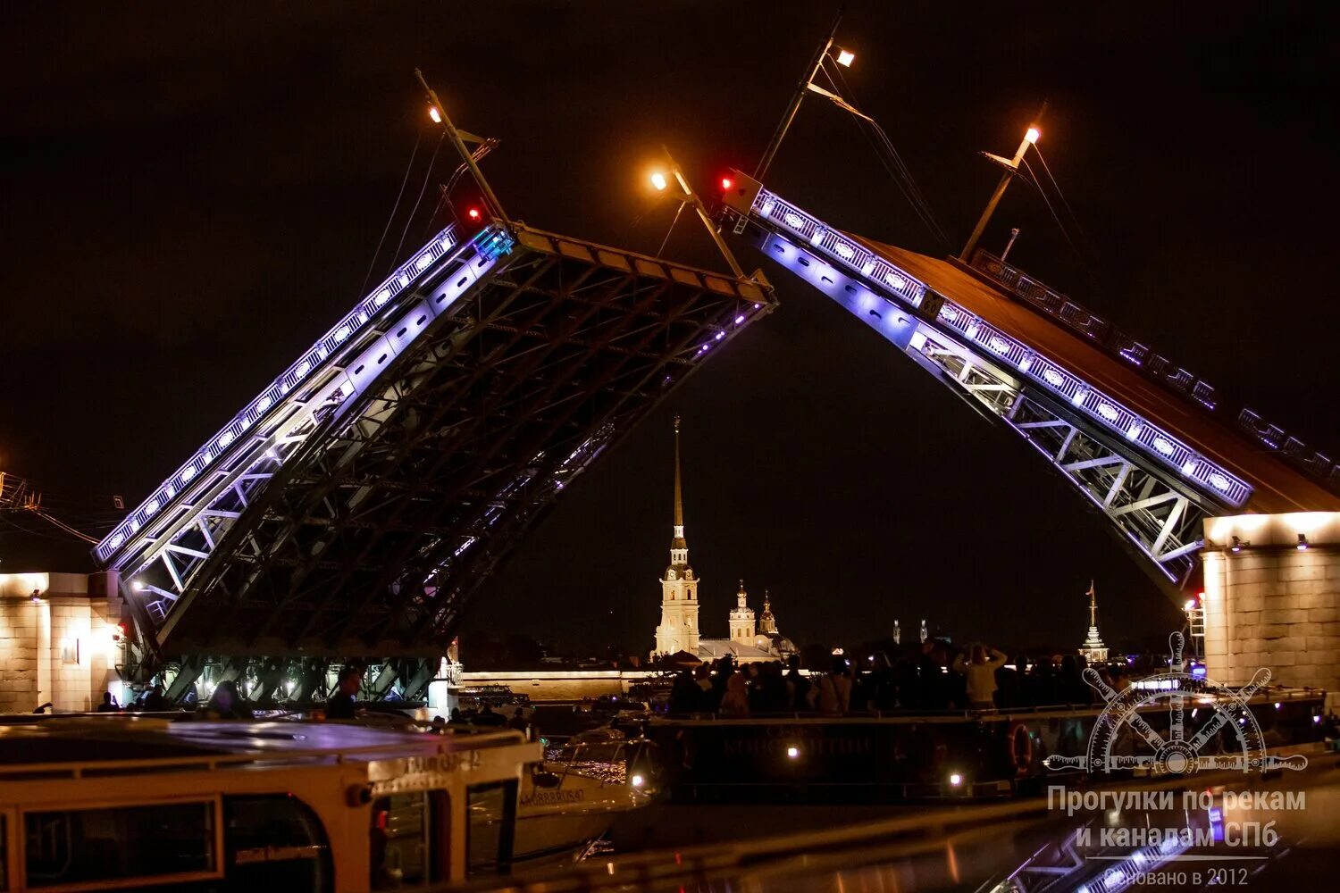 Разведение мостов в санкт петербурге фото Прогулки по рекам и каналам - Разное, Экскурсоводы, Перевозки и курьеры, Санкт-П