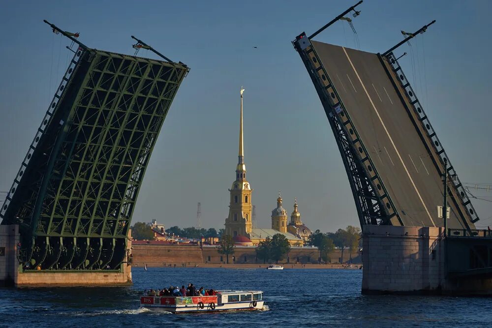 Разведение мостов в санкт петербурге фото В Петербурге за мостами смогут следить через приложение - Российская газета