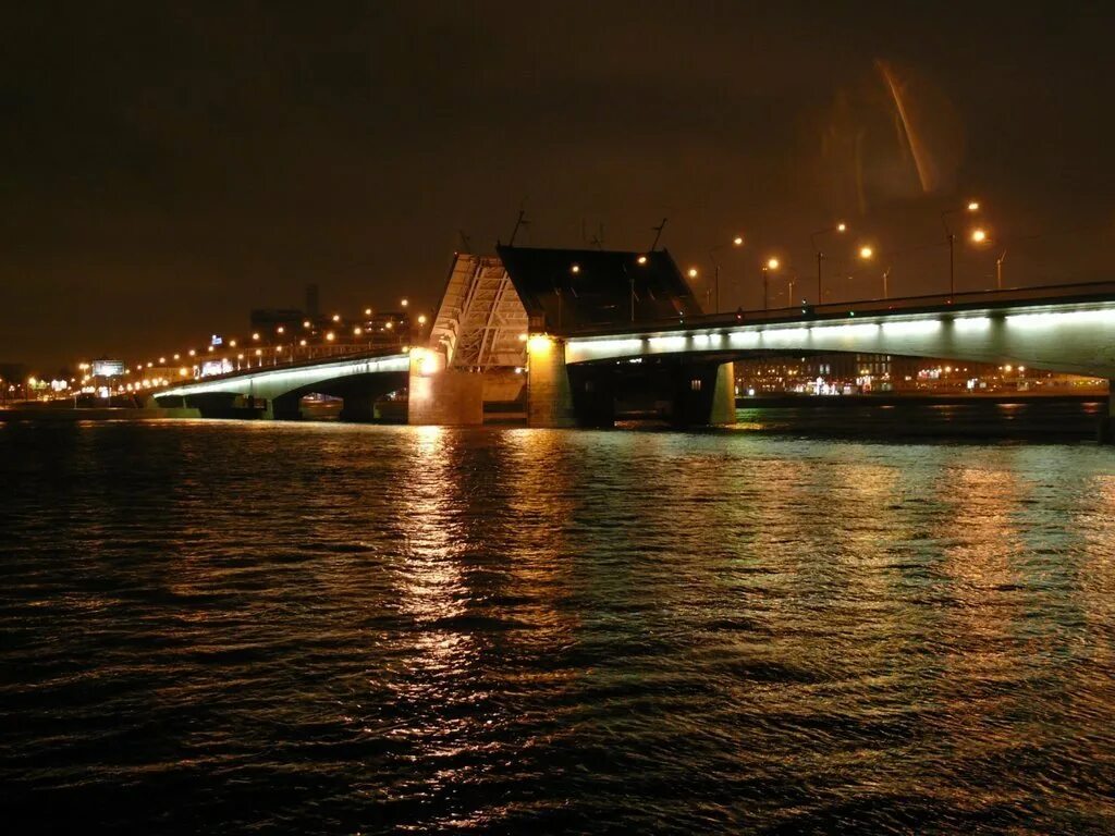 Развод моста александра невского фото График развода мостов в Санкт-Петербурге 2024