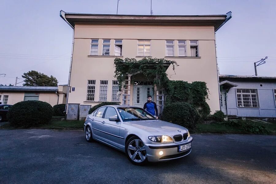 Реальное фото авто Первые нормальные снимки машины - BMW 3 series (E46), 3 л, 2004 года фотография 