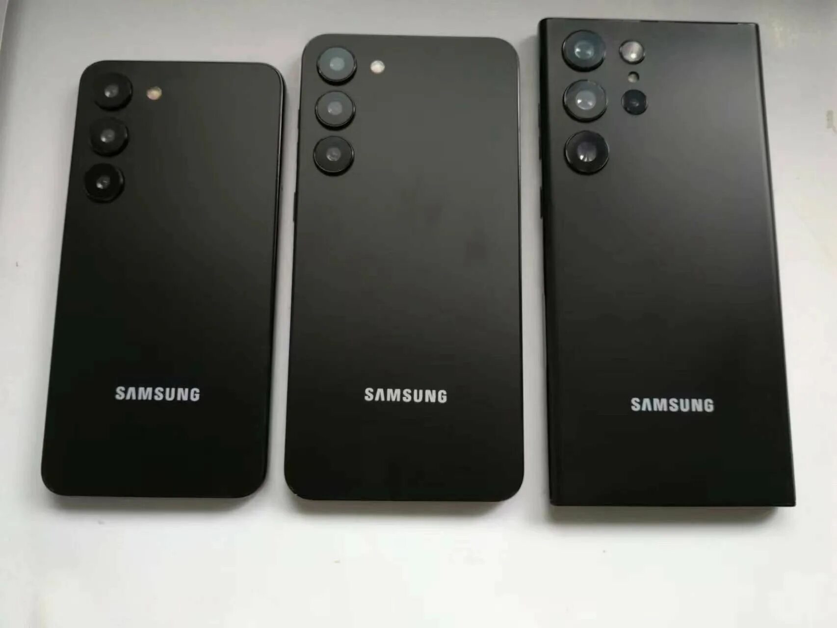 Реальное фото самсунг s 24 ultra Galaxy S23 series size difference revealed by dummy units - SamMobile