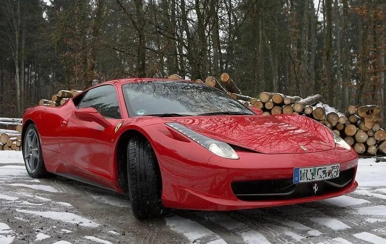 Реальные фото автомобилей Ответы Mail.ru: Кто по вашему человек, который ездит на Ferrari на огород (кто н