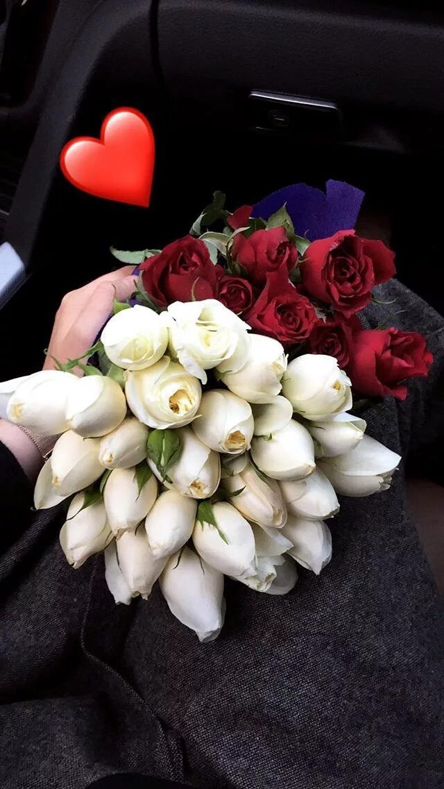 Реальные фото букетов цветов в руках Пин от пользователя Dasshaa на доске flowers в 2020 г Фотография цветов, Цветочн