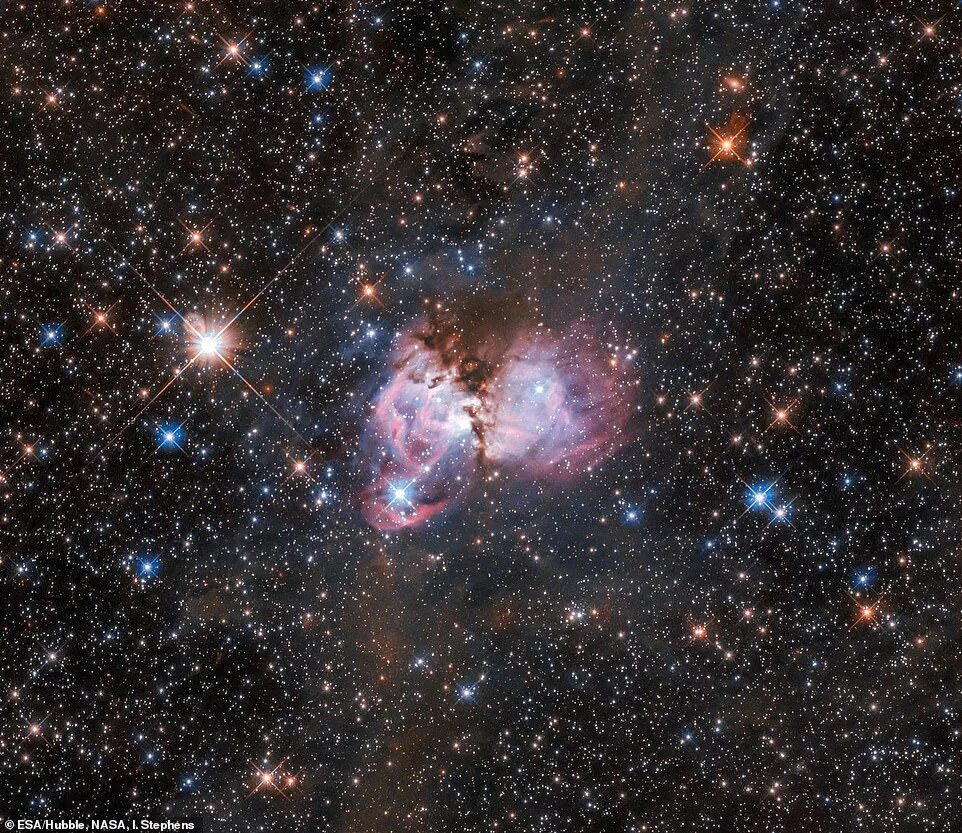 Реальные фото звезд в космосе Hubble captures a spectacular image of a bright pink star forming cloud