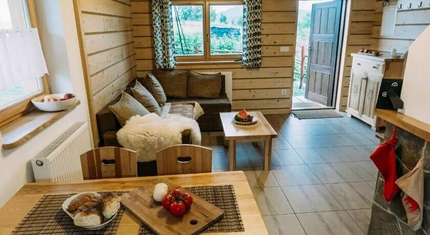 Реальный интерьер дачи Domki u Huberta, short-term housing rental, Poland, Grywałd, 21 Zamkowa - Yandex