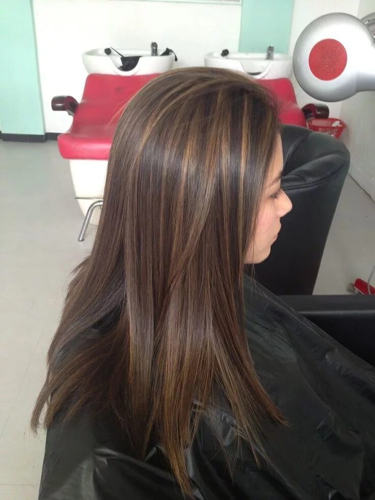 Редкое мелирование фото на темные Pin by eve on HAIR Hair color highlights, Balayage hair, Hair streaks