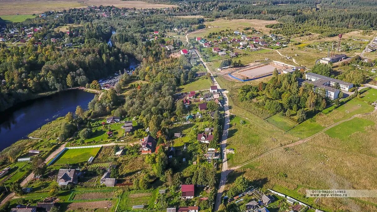 Регина центральная ул 70 село рождествено фото Вид на село Рождествено - село Рождествено, Гатчинский район, Ленинградская обла