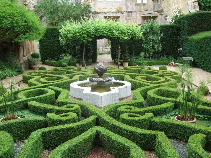 Регулярный стиль в ландшафтном дизайне PHOTOS2PLEASEU: KNOT GARDEN Garden hedges, Garden design, Garden inspiration