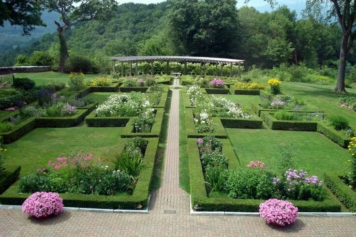 Регулярный стиль в ландшафтном дизайне French Formal Garden French formal garden Formal Gardens French formal garden, G