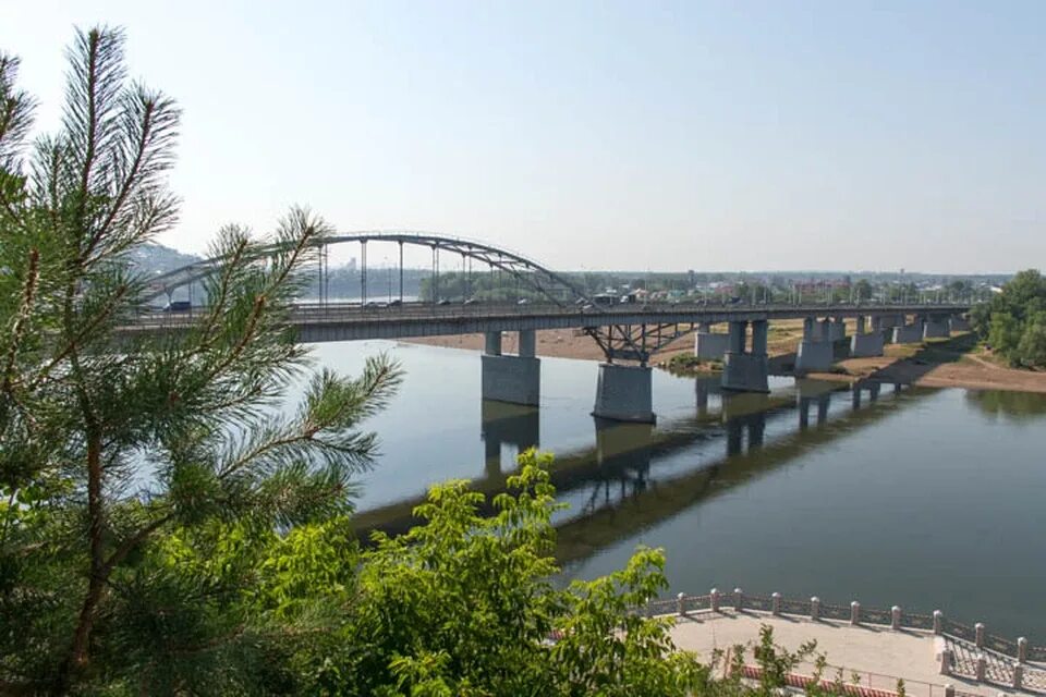 Река белая уфа фото Водители, больницы и даже дворники! Уфимцы рассказали, что им не нравится в стол