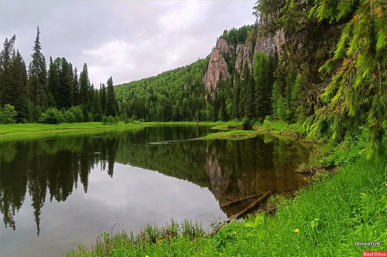 Река березовая фото Фото: У Еранского камня. Фотолюбитель Сергей Леонтьев. Пейзаж - Фотосайт Расфоку