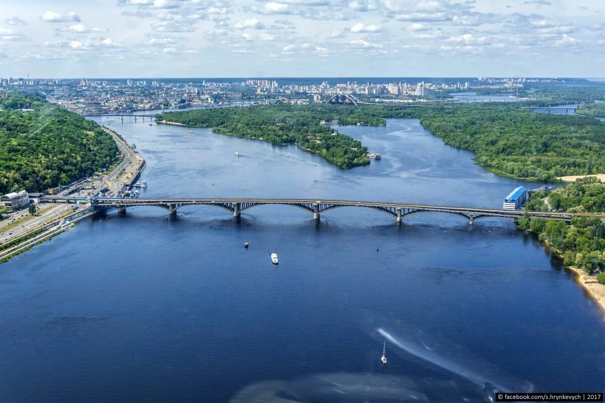 Река днепр фото Bridges over the Dnieper River in Kyiv - Ukraine travel blog