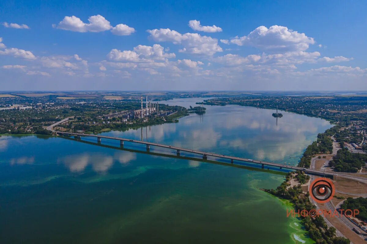 Река днепр фото В Днепре река зацвела и накрыла смрадом часть города