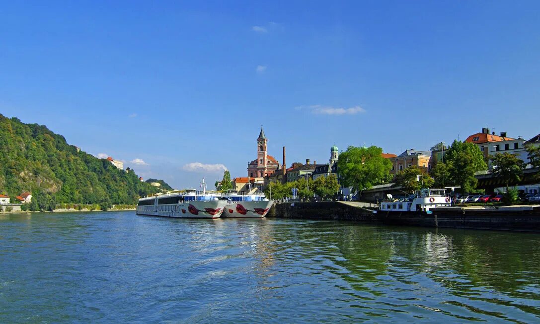 Река дунай фото Donau Kreuzfahrten, günstige Angebote für Donau Kreuzfahrten