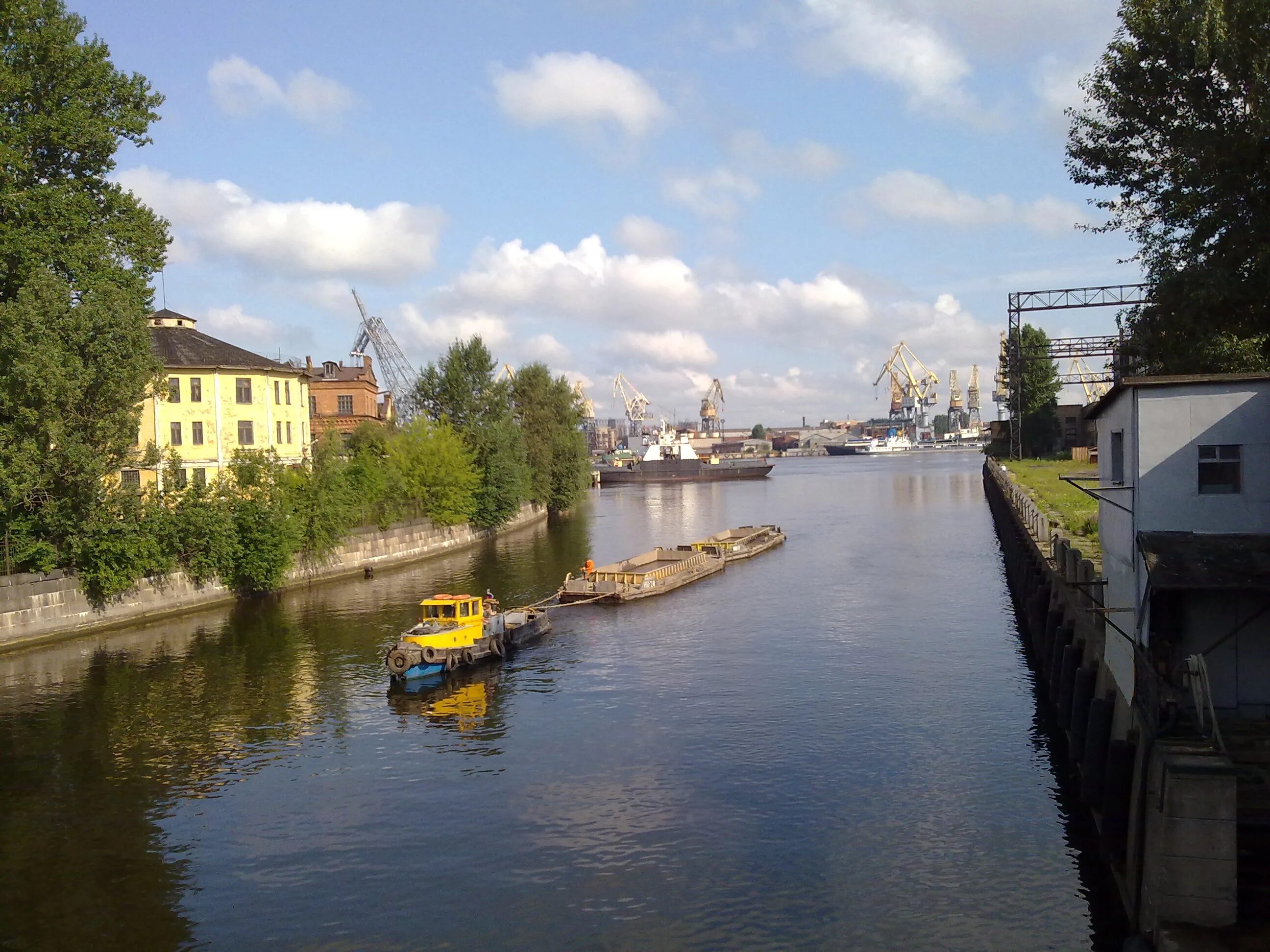 Река екатерингофка санкт петербург фото File:Река Екатерингофка. Ekateringofka river. - panoramio.jpg - Wikimedia Common