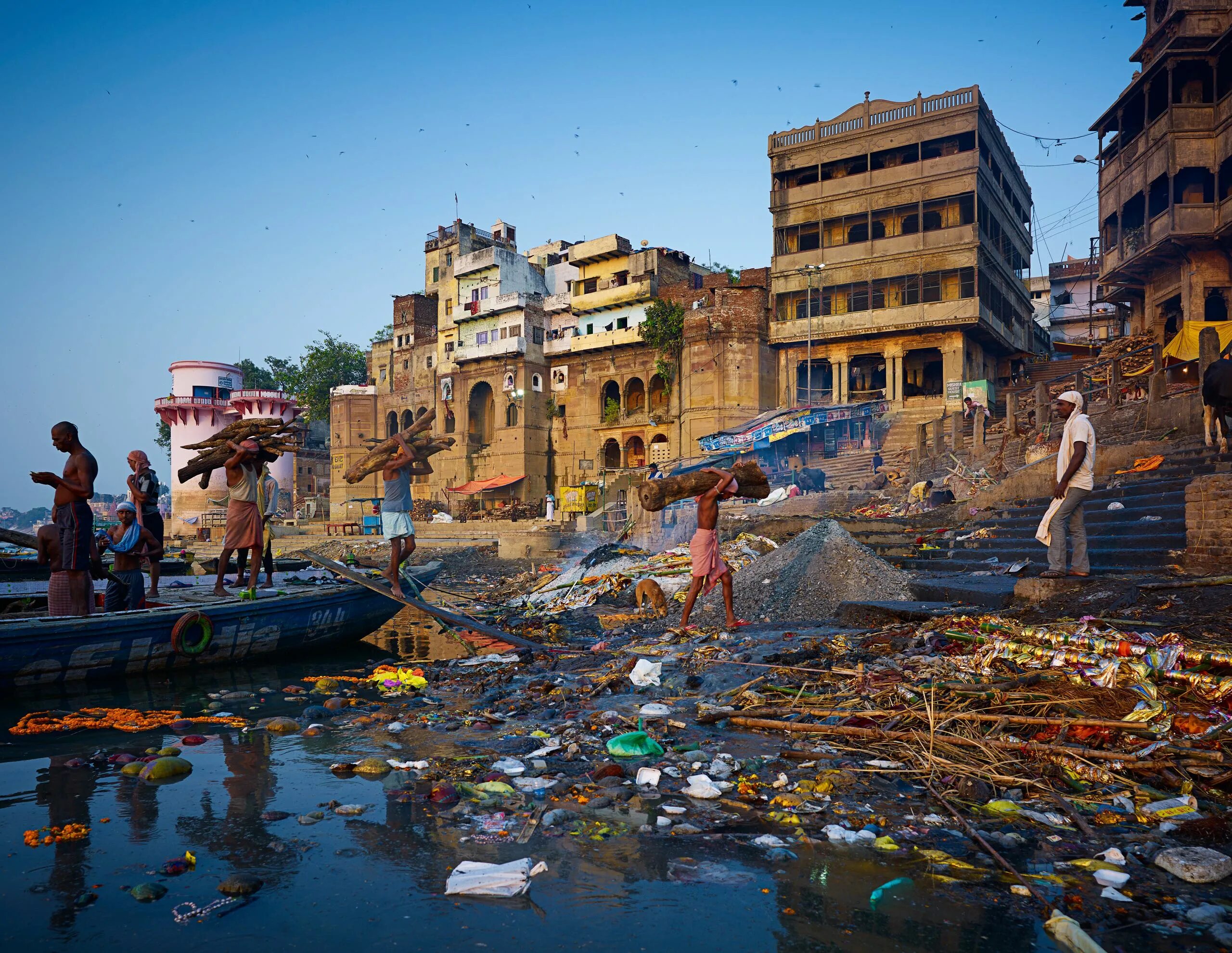 Река ганг фото What It Takes to Clean the Ganges The New Yorker