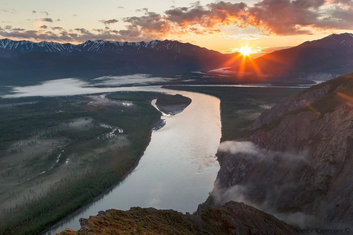 Река индигирка фото Утро на Индигирке.. Фотограф Сергей Карпухин