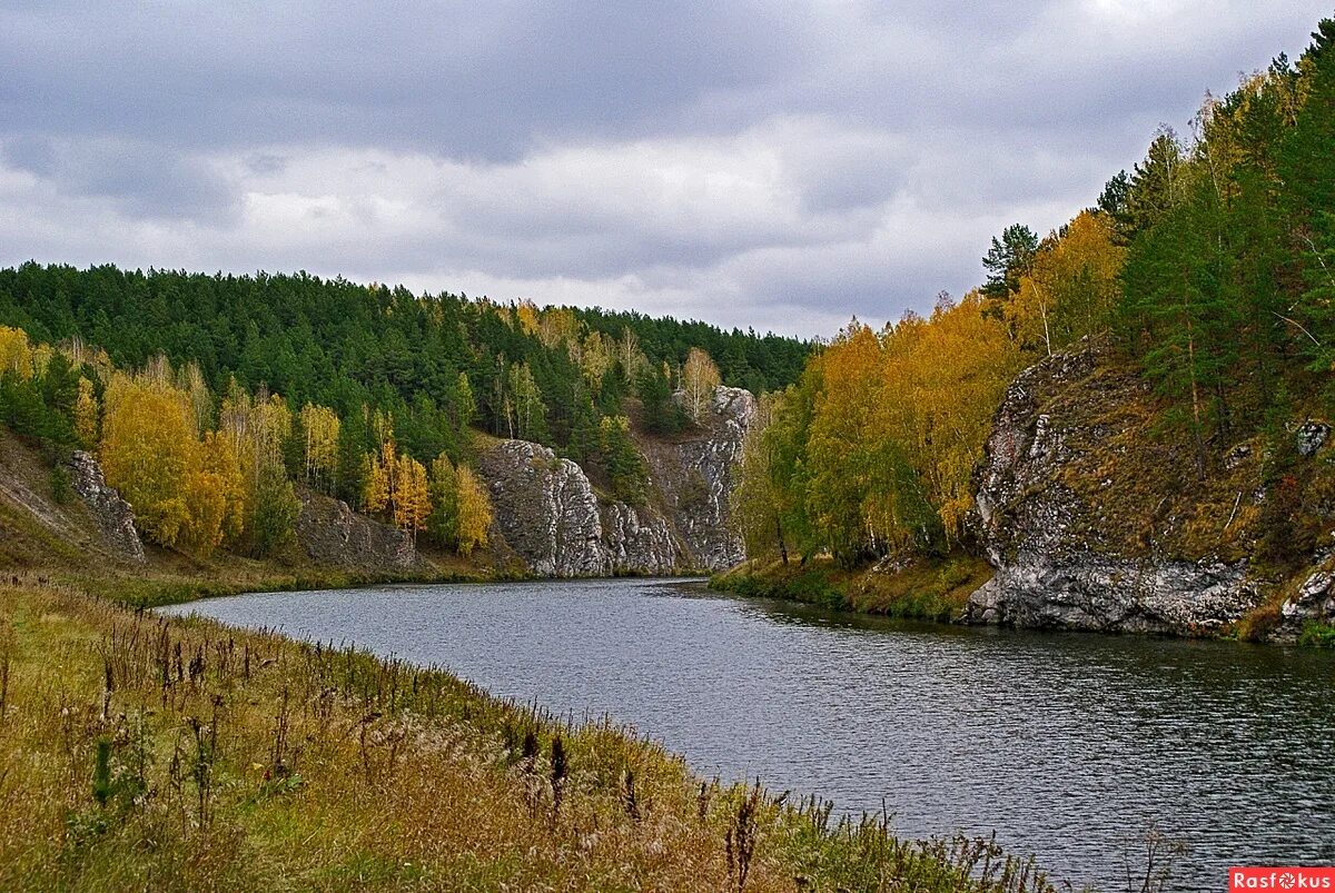 Река исеть фото Фото: Осень. р Исеть. Фотограф Виктор Грищенко. Пейзаж. Фотосайт Расфокус.ру