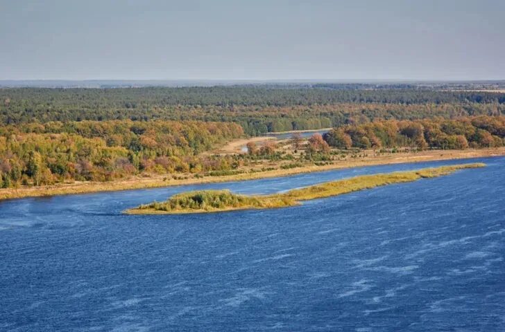 Река кама фото Известно, кому теперь принадлежит участок Башкирия и Удмуртия три года не могли 