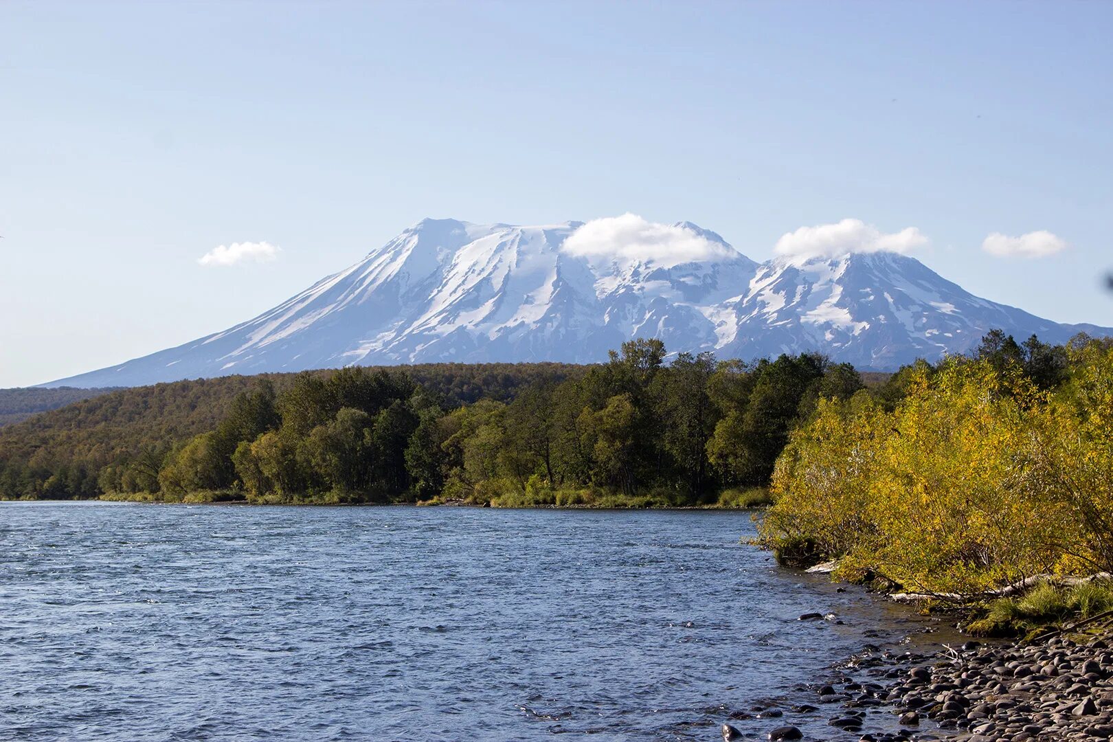 Река камчатка фото Камчатка, сплав по реке Жупанова. Рыбалка на кижуча, мякижу и гольца.