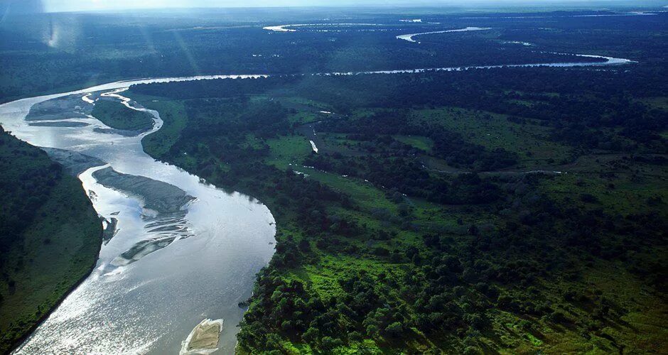 Река конго фото Luangwa River, Eastern Province, #Zambia. From the air. Stunning!