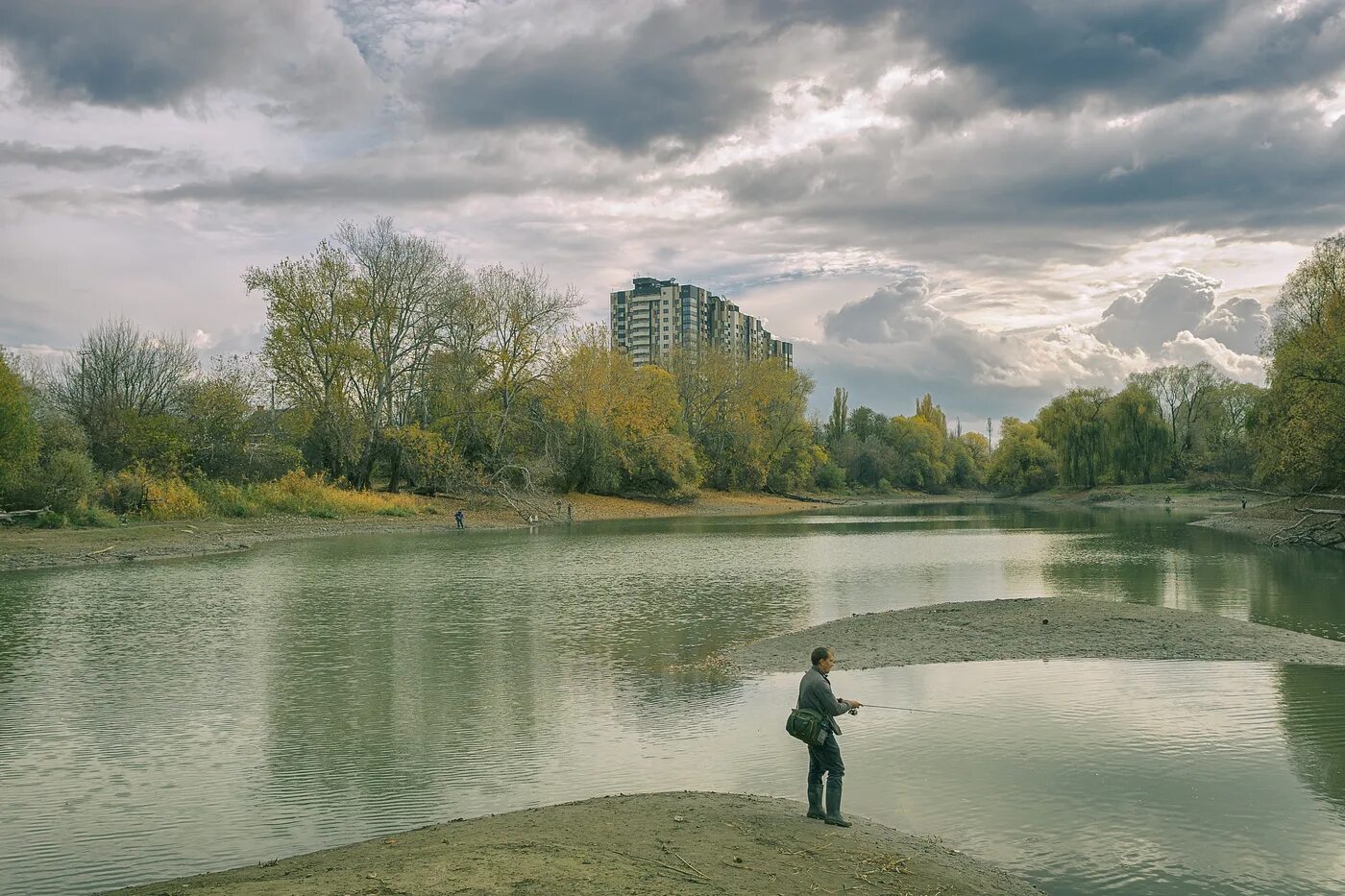 Река кубань в краснодаре фото Перед дождем... / Город Краснодаррека Кубань / Автор: Igor Khizhnyak