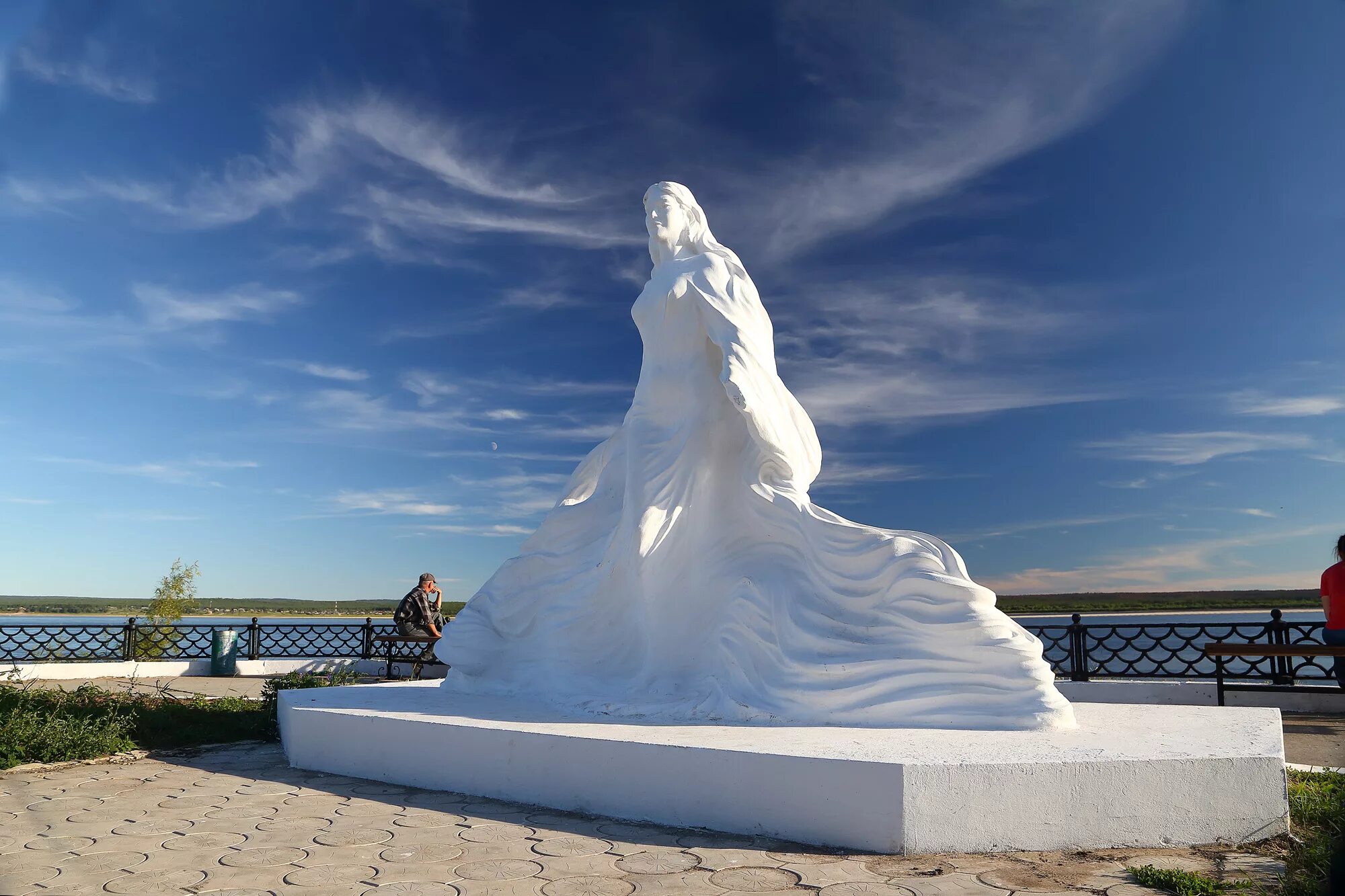 Река лена памятник фото 2 июля в Якутии отмечается День реки Лены - ЦЕНТРАЛЬНАЯ НАУЧНАЯ БИБЛИОТЕКА ЯНЦ С