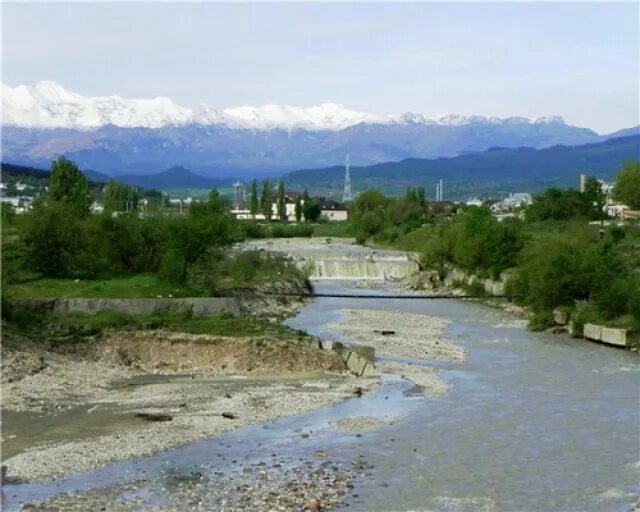 Река нальчик фото В Нальчике запретили купание в реке и Курортном озере: Яндекс.Новости