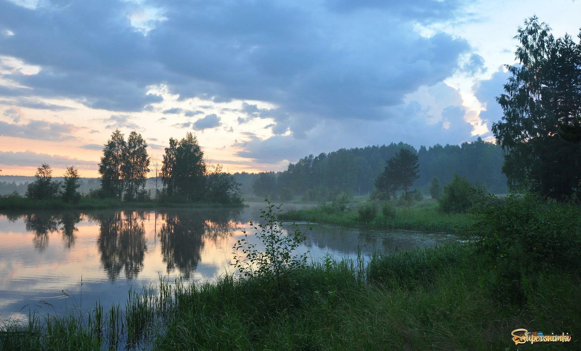 Река нейва фото Облака на закате Фотосайт СуперСнимки.Ру