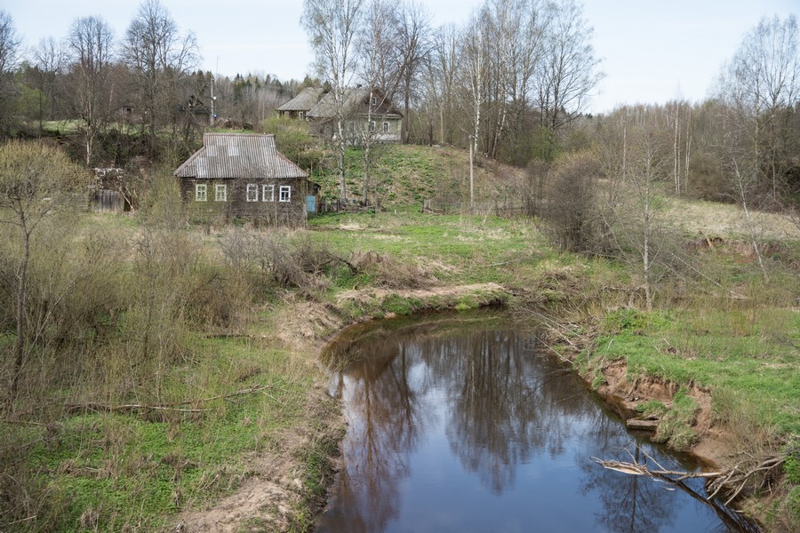 Река пола фото Велопоход по Новгородской области с ребенком в велокресле, майские 2020. Глава 3