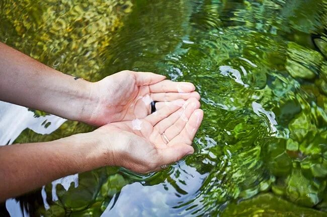 Река рука фото Как очистить воду в походных условиях