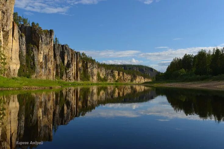 Река синяя в якутии фото Синейскип столбы. Россия. Якутия. Река Синей Природа, Река, Россия