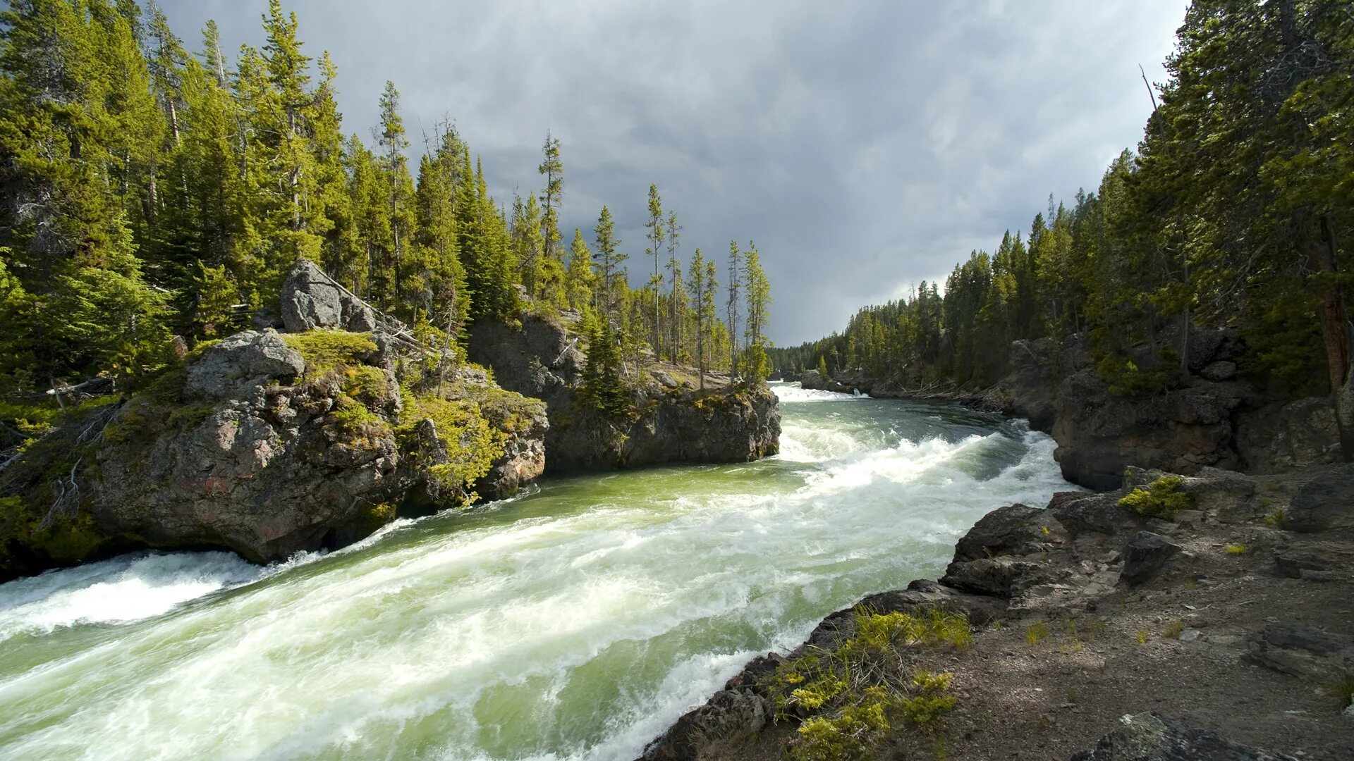 Река цена фото Wallpaper : river, stream, coast, rocky, sky, cloudy, muddy, water 1920x1080 - w