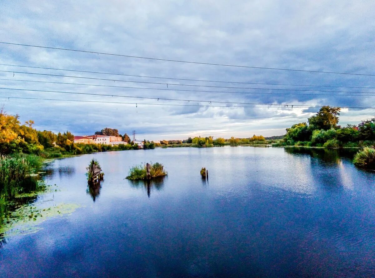 Река цна моршанск красивые фото Город Моршанск. Пятиэтажки на берегу и заброшенная ГЭС на берегу реки Цны Прекра