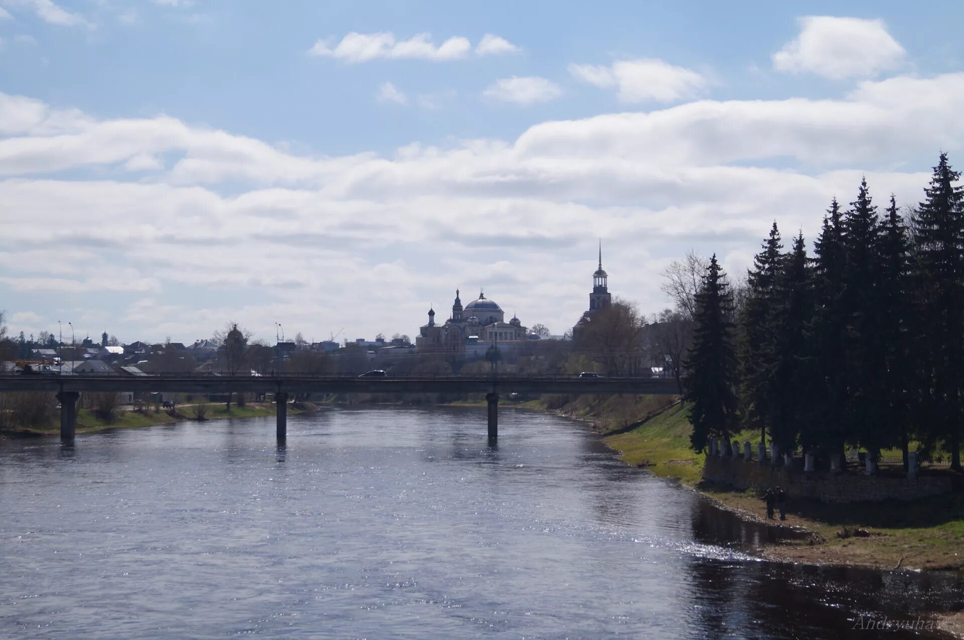 Река тверца фото Майские. Курс на северо-запад. Часть 1. Тверь и Торжок - Сообщество "Драйвер-Пут