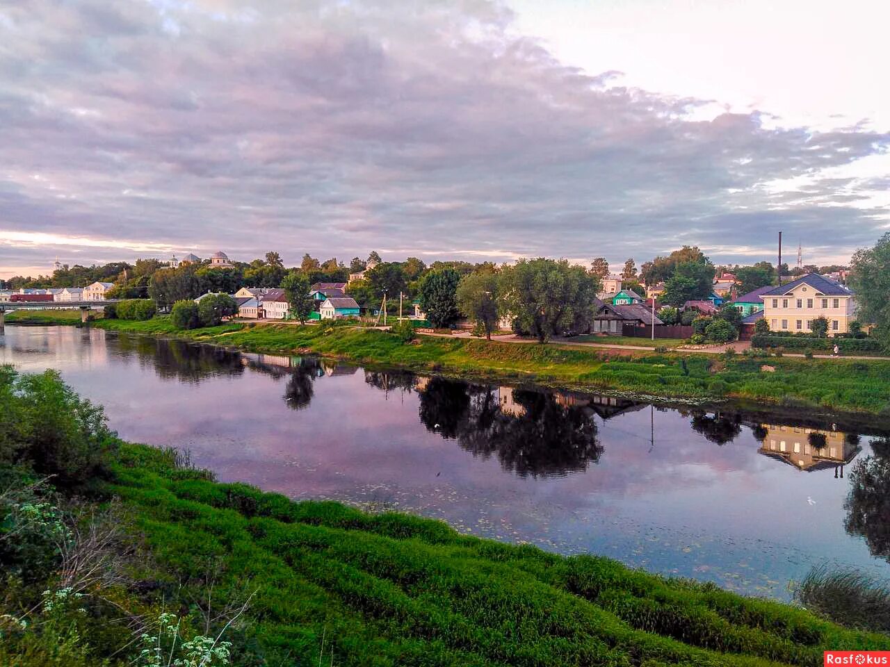 Река тверца фото Торжок. Река Тверца. Фотолюбитель Валентин Яруллин