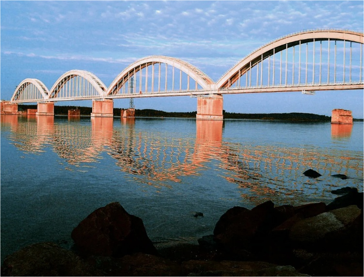 Река волга фото мосты Сколько железнодорожных мостов через Волгу. Часть 2. Вторые пять мостов Современ