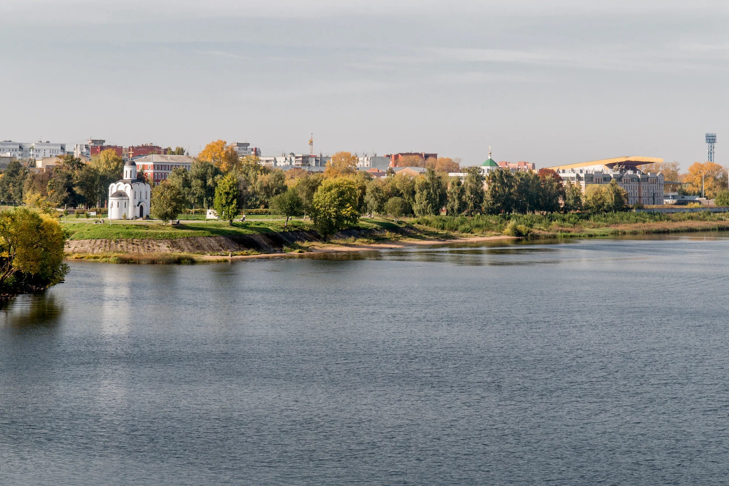 Река волга в твери фото Прогулка на теплоходе в Твери. Теплоходная прогулка по Волге. - Яхта, катер, теп